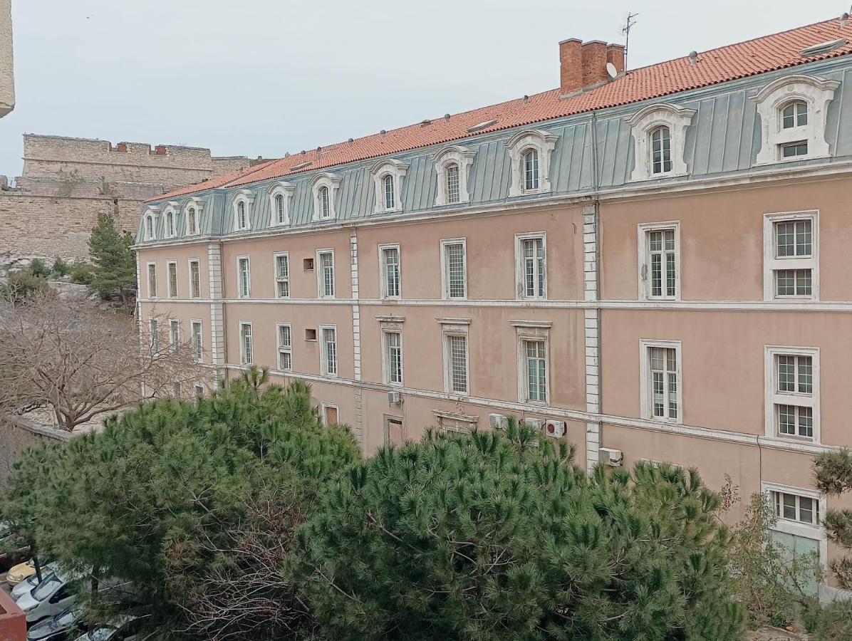 T3 Plage Et Centre Apartment *